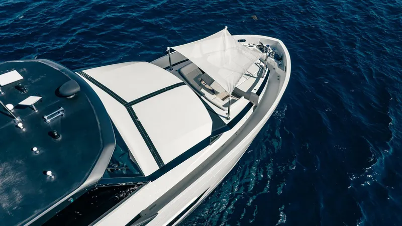 Slide: The Image of Ocean Alexander 27 Explorer 2021 - 50