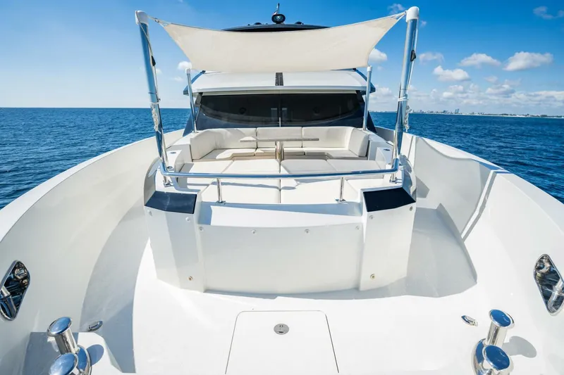 Slide: The Image of Ocean Alexander 27 Explorer 2021 - 51