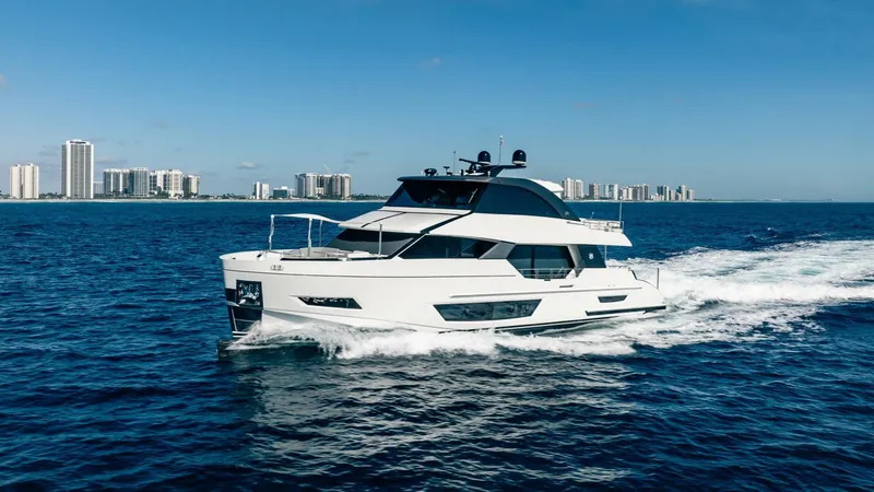 Slide: The Image of Ocean Alexander 27 Explorer 2021 - 67