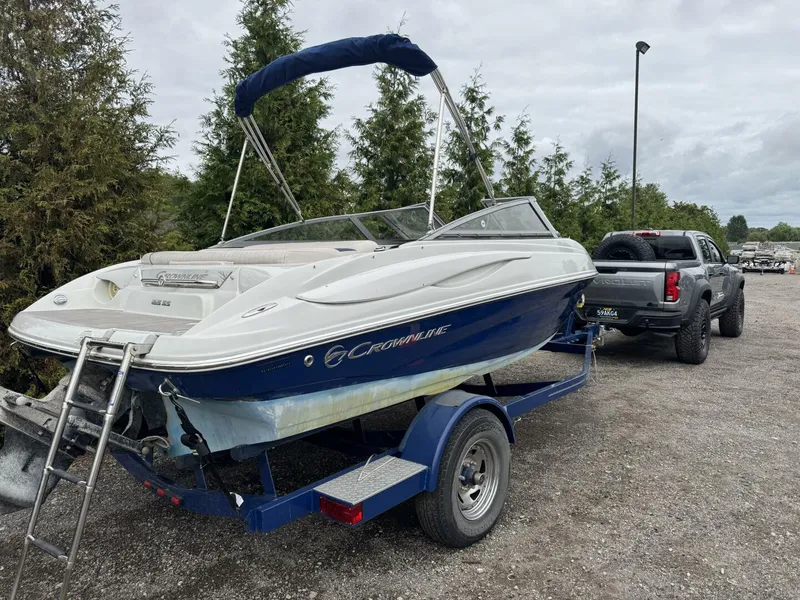 Slide: The Image of Crownline Boats 185 SS 2014 - 3
