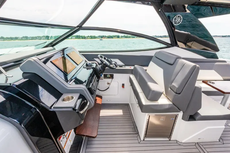 Slide: The Image of Cruisers 2021 - 40