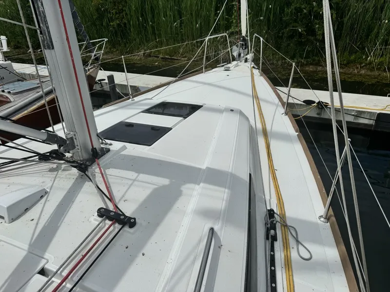 Slide: The Image of Beneteau Oceanis 38.1 2023 - 3