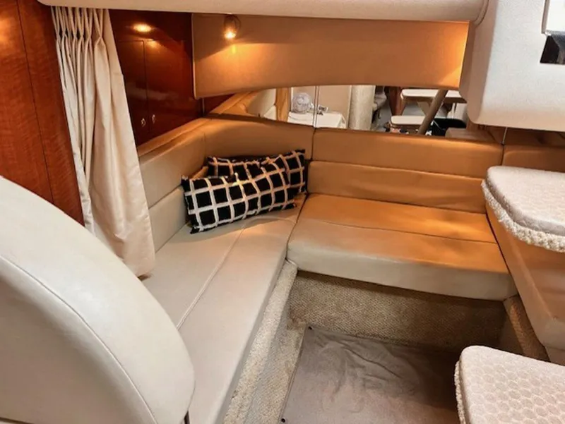 Slide: The Image of Sea Ray 300 Sundancer 2003 - 22