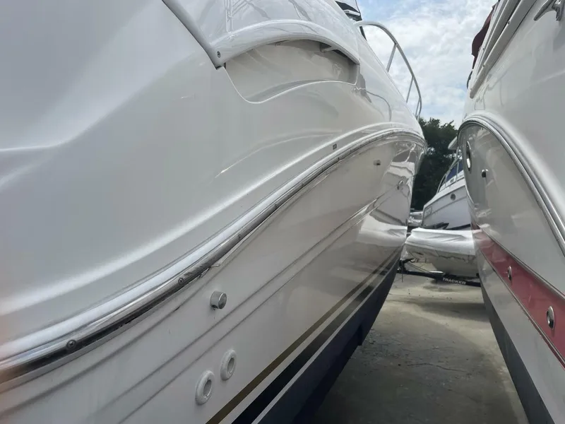 Slide: The Image of Sea Ray 300 Sundancer 2003 - 34