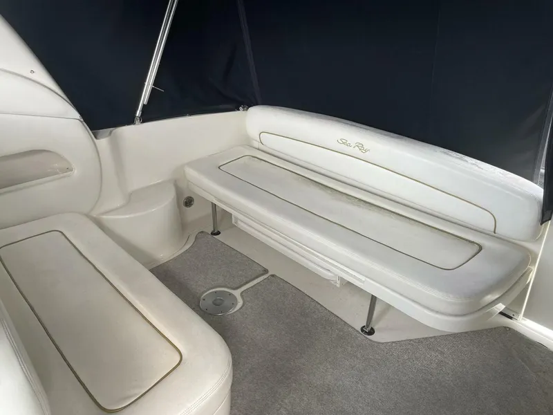 Slide: The Image of Sea Ray 300 Sundancer 2003 - 4