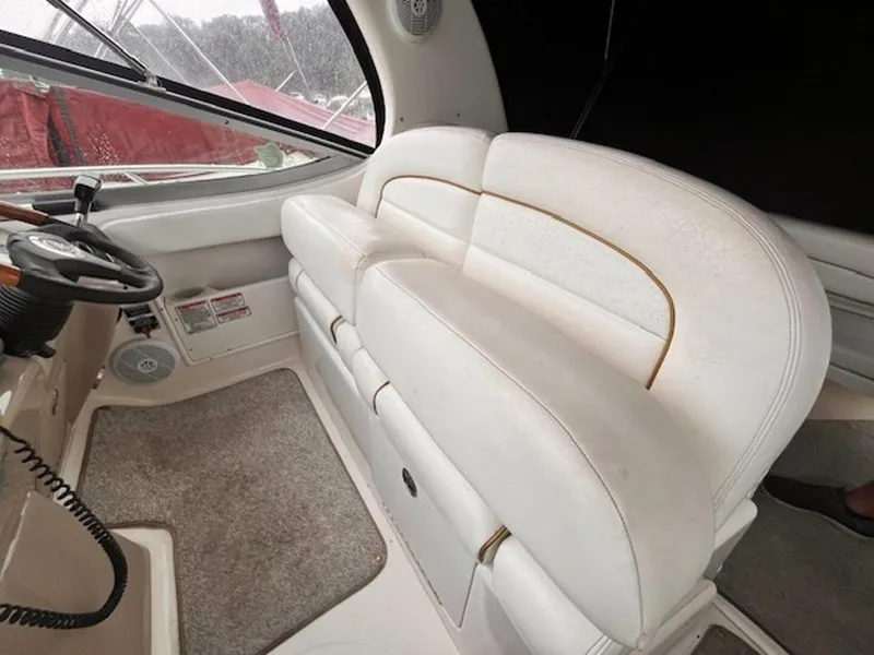 Slide: The Image of Sea Ray 300 Sundancer 2003 - 8