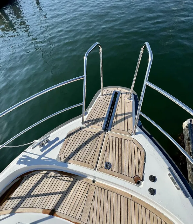 Slide: The Image of Nimbus 365 Coupe 2018 - 23