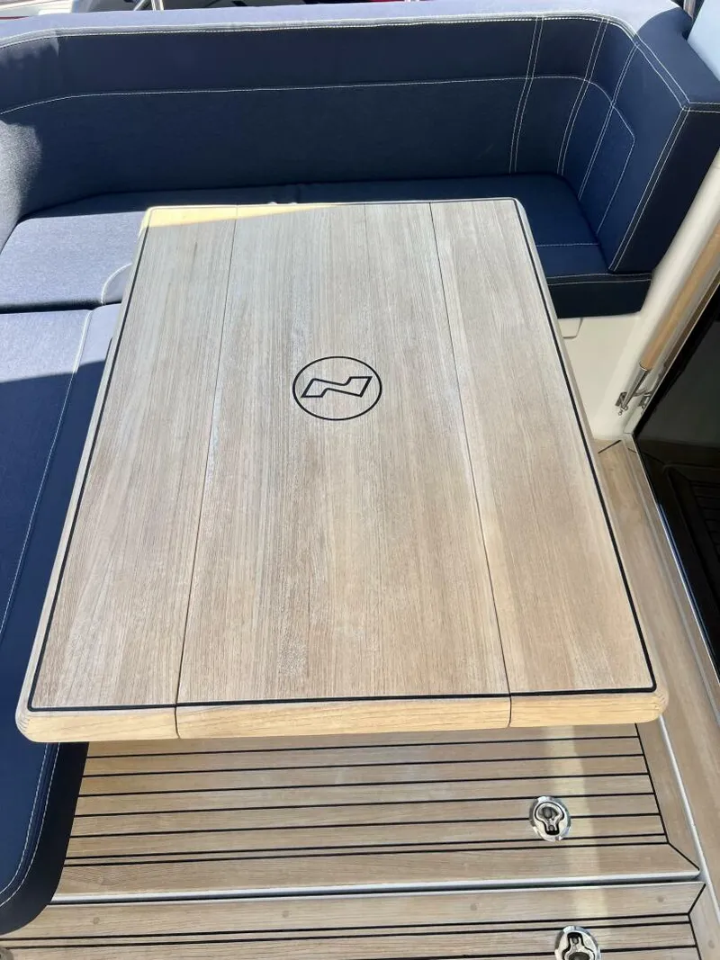 Slide: The Image of Nimbus 365 Coupe 2018 - 32