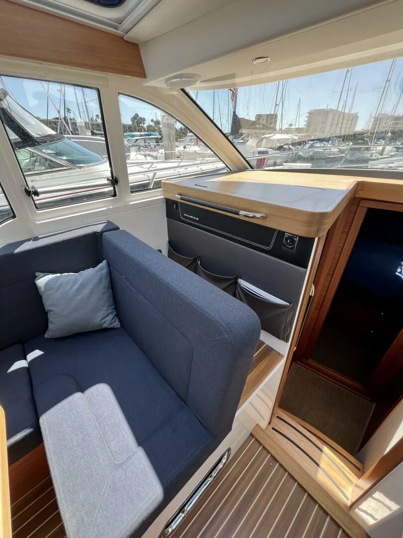 Slide: The Image of Nimbus 365 Coupe 2018 - 41