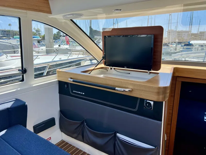 Slide: The Image of Nimbus 365 Coupe 2018 - 52