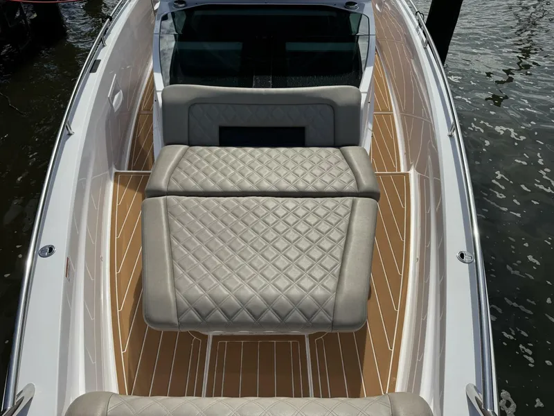 Slide: The Image of Axopar 37 XC CROSS CABIN 2022 - 40