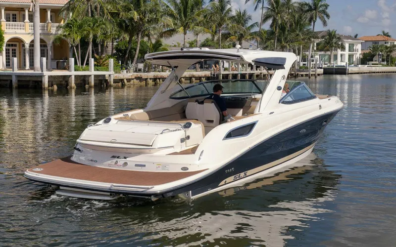 Slide: The Image of Sea Ray 350 SLX 2016 - 46