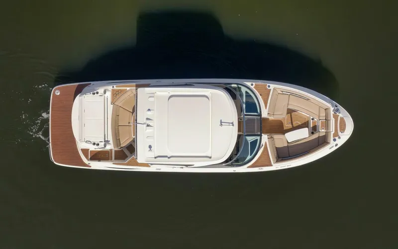 Slide: The Image of Sea Ray 350 SLX 2016 - 47