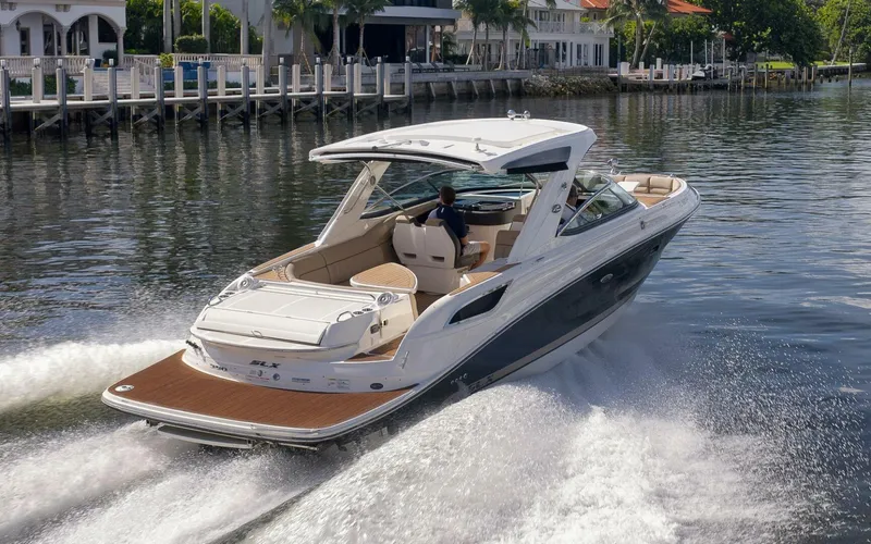 Slide: The Image of Sea Ray 350 SLX 2016 - 49