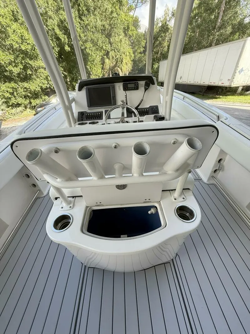 Slide: The Image of Robalo 2015 - 15