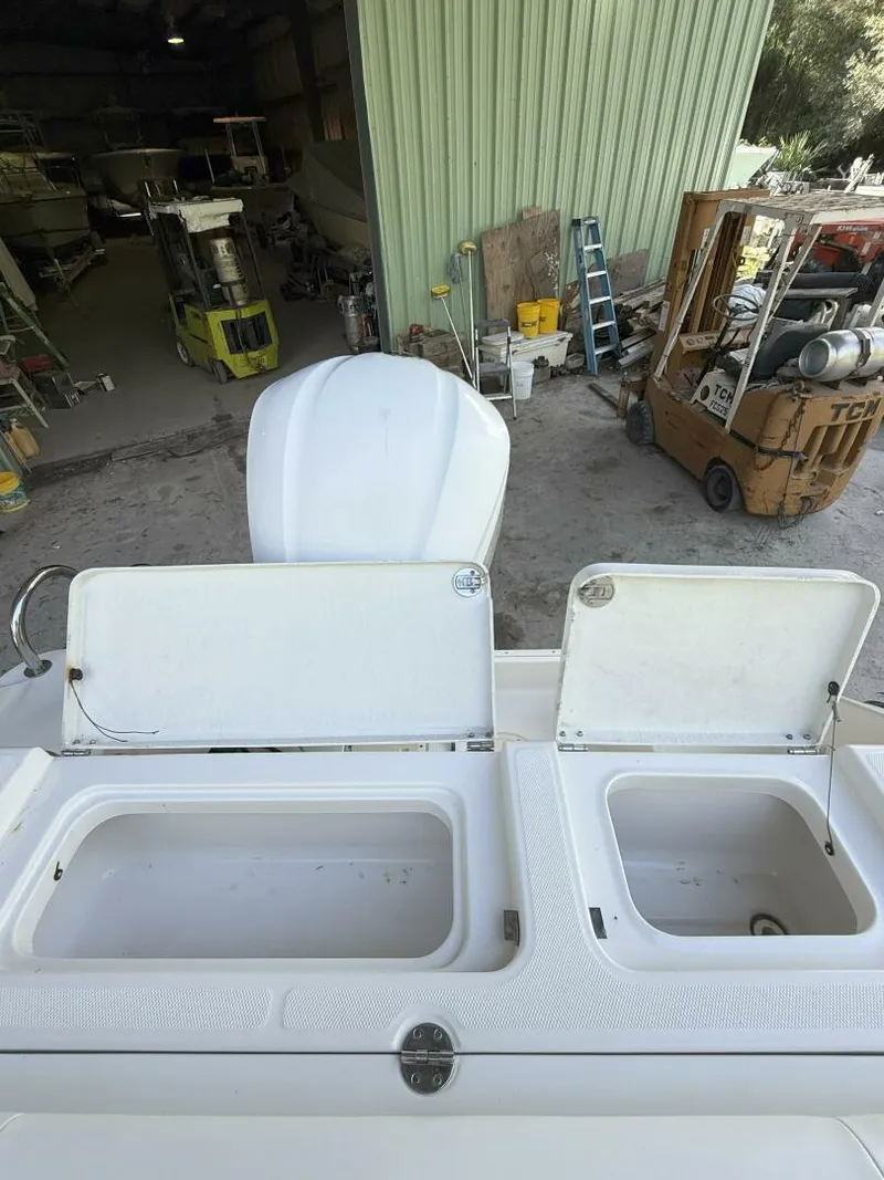 Slide: The Image of Robalo 2015 - 16