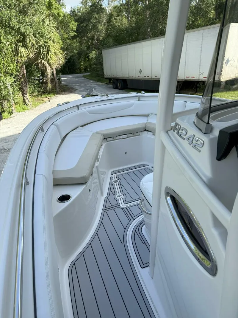 Slide: The Image of Robalo 2015 - 28