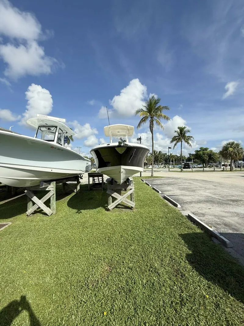 Slide: The Image of Robalo 2015 - 3