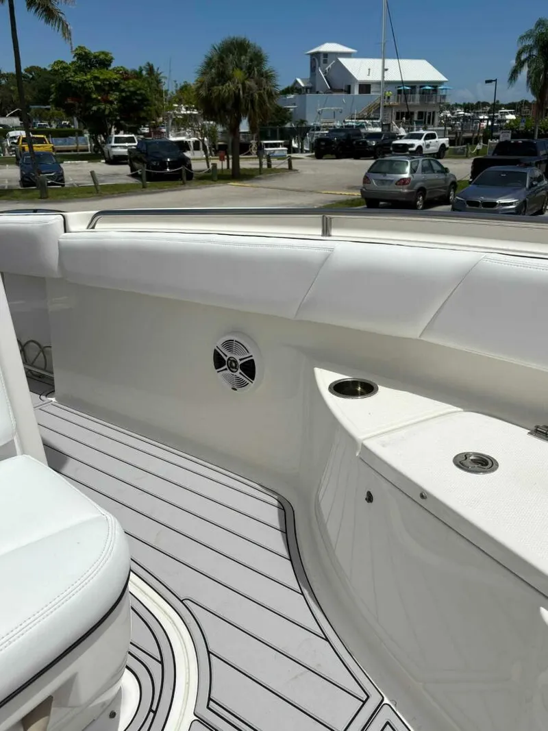 Slide: The Image of Robalo 2015 - 37