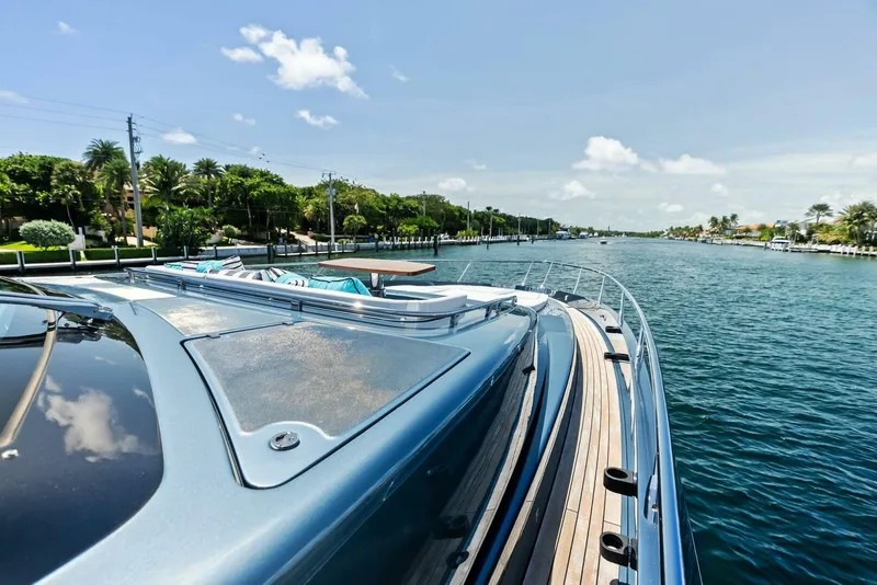 Slide: The Image of Riva Perseo Super 2024 - 36