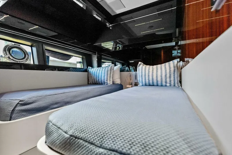 Slide: The Image of Riva Perseo Super 2024 - 72