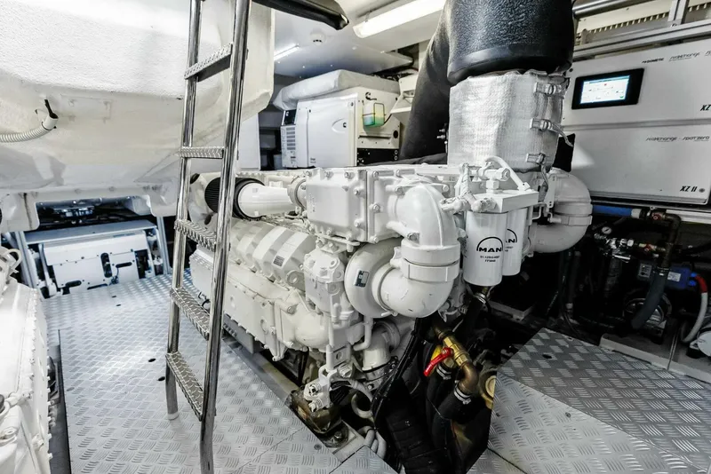 Slide: The Image of Riva Perseo Super 2024 - 85