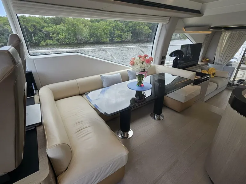 Slide: The Image of Azimut 66 2022 - 37