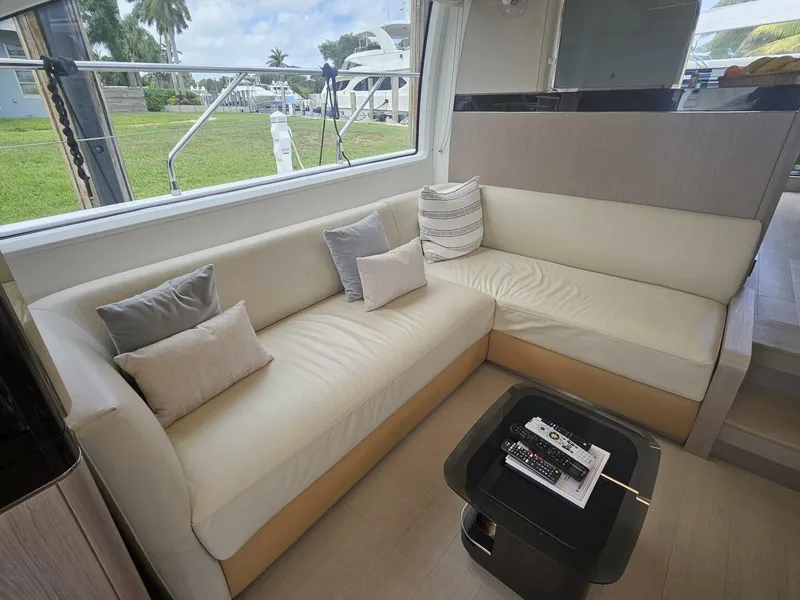 Slide: The Image of Azimut 66 2022 - 44