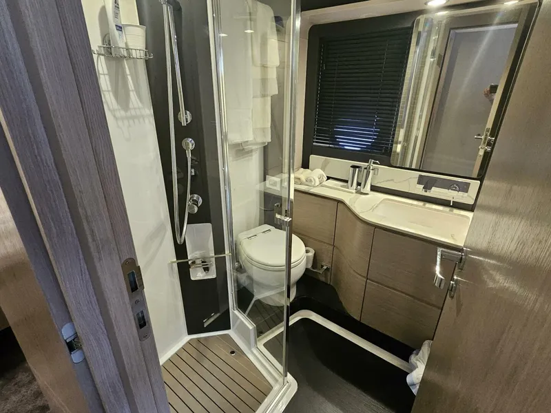 Slide: The Image of Azimut 66 2022 - 51