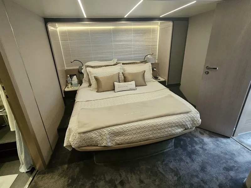 Slide: The Image of Azimut 66 2022 - 56