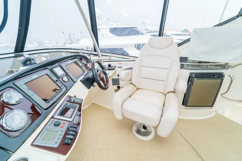 Slide: The Image of Meridian 441 Sedan 2009 - 24