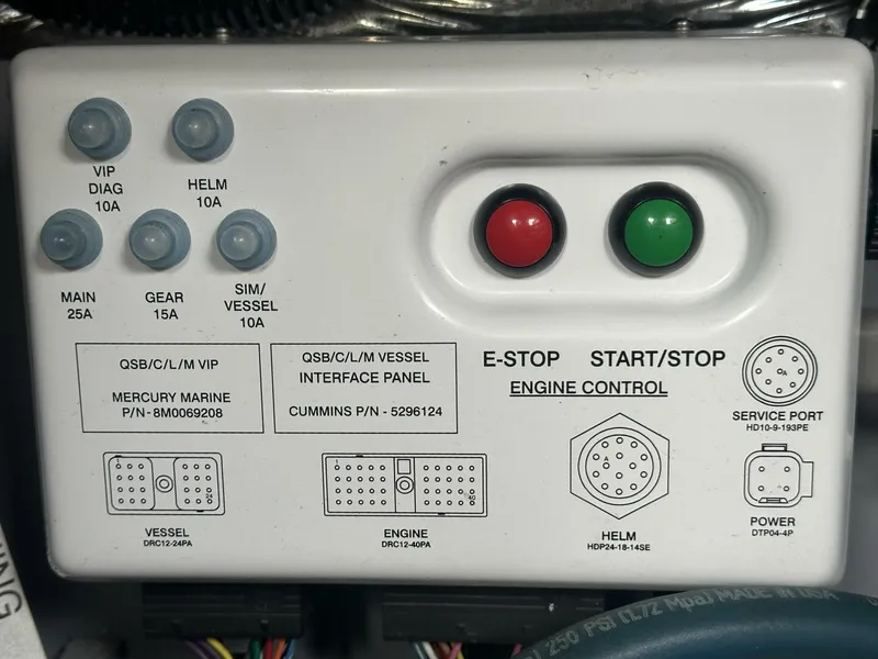 Slide: The Image of Meridian 441 Sedan 2009 - 57