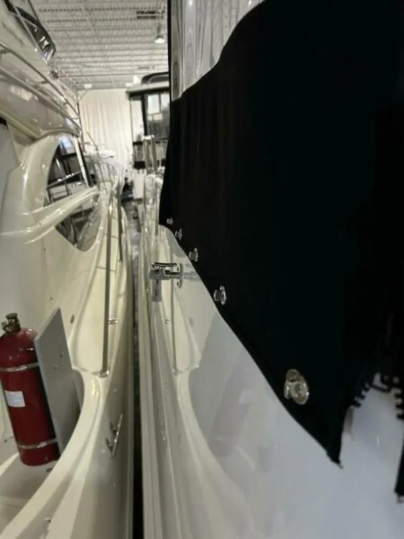 Slide: The Image of Carver Yachts 396 Aft Cabin MY 2003 - 19