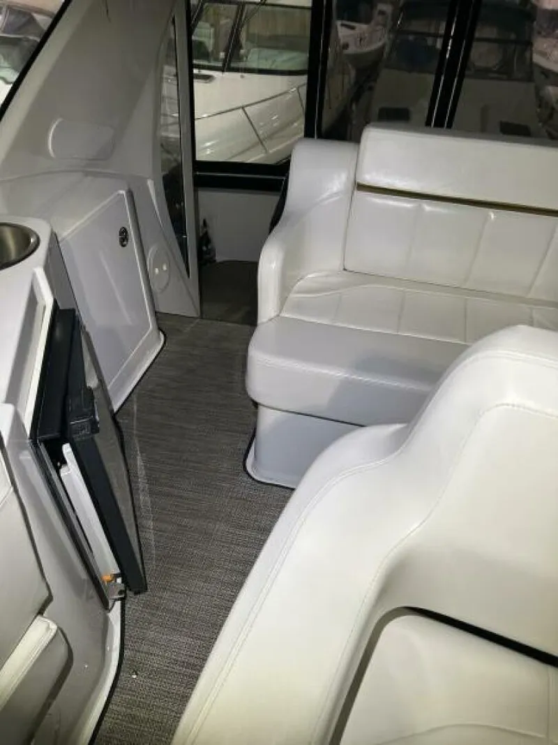 Slide: The Image of Carver Yachts 396 Aft Cabin MY 2003 - 30
