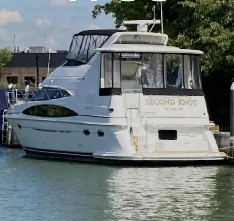 Slide: The Image of Carver Yachts 396 Aft Cabin MY 2003 - 4