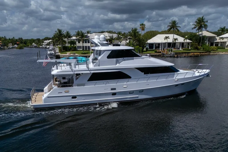Slide: The Image of Ocean Alexander 78 Pilothouse 2005 - 15