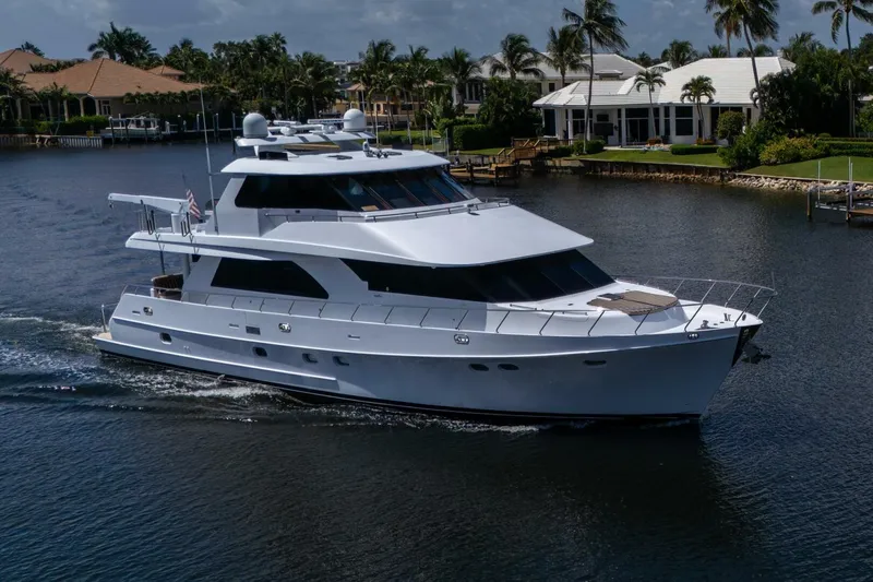 Slide: The Image of Ocean Alexander 78 Pilothouse 2005 - 16
