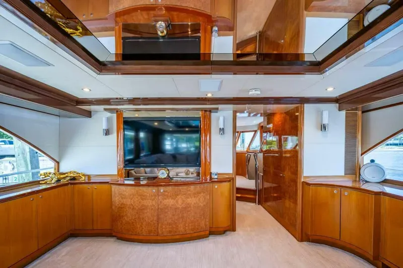 Slide: The Image of Ocean Alexander 78 Pilothouse 2005 - 33