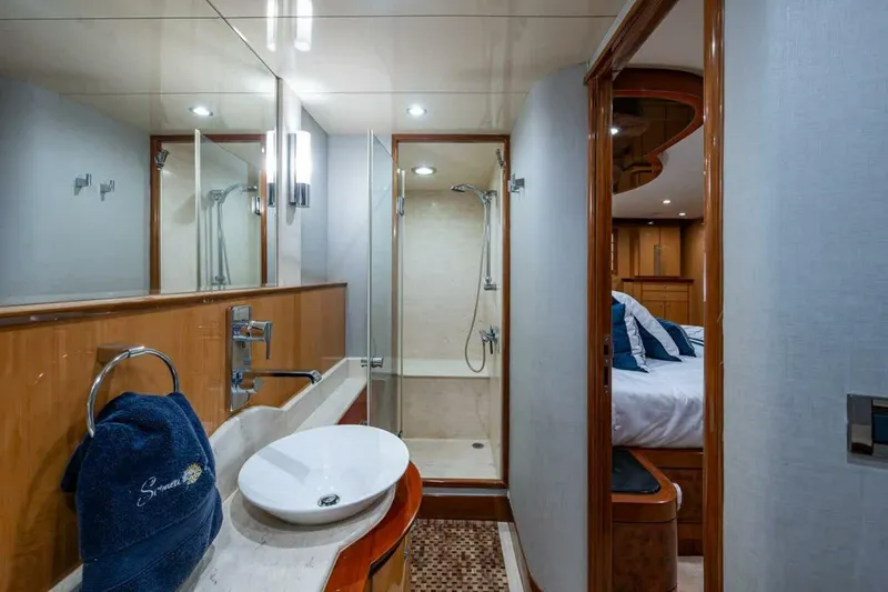 Slide: The Image of Ocean Alexander 78 Pilothouse 2005 - 46