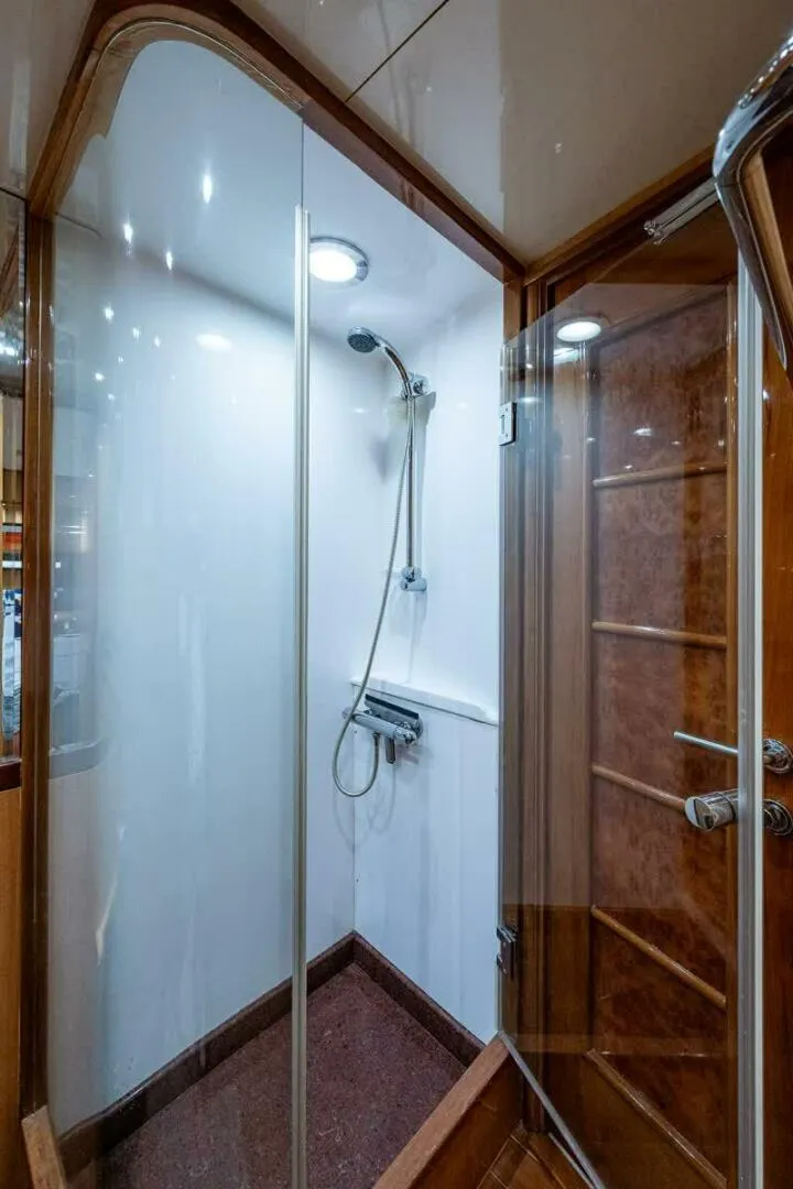 Slide: The Image of Ocean Alexander 78 Pilothouse 2005 - 63