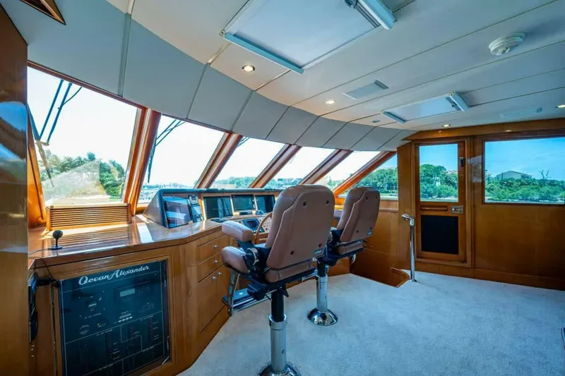 Slide: The Image of Ocean Alexander 78 Pilothouse 2005 - 64