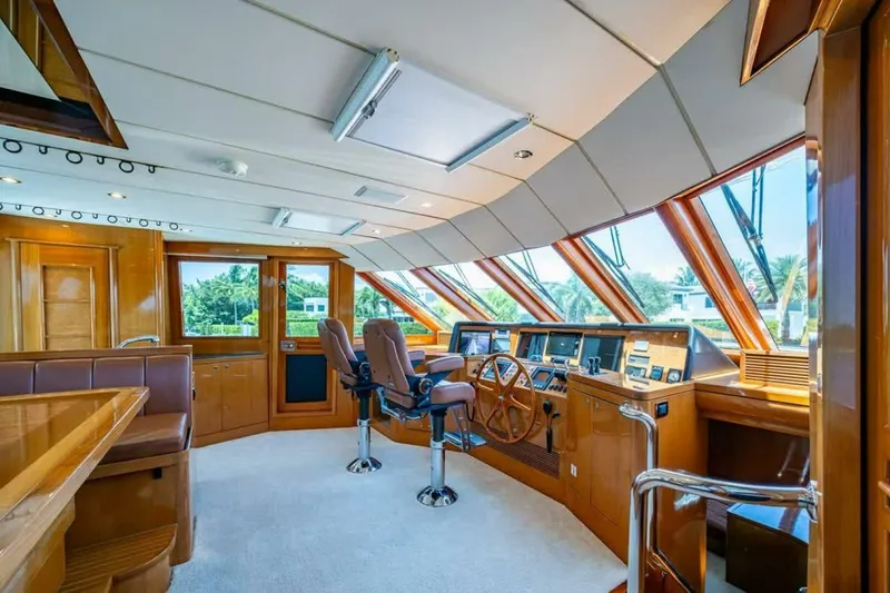 Slide: The Image of Ocean Alexander 78 Pilothouse 2005 - 65