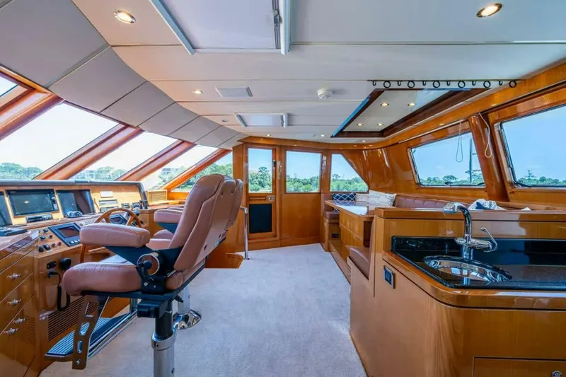 Slide: The Image of Ocean Alexander 78 Pilothouse 2005 - 69