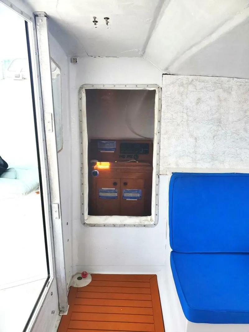 Slide: The Image of Beneteau Catamaran Twin Keel 1985 - 20
