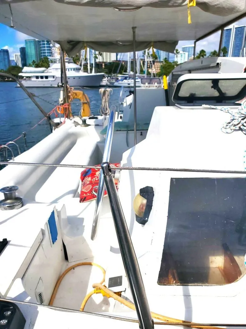 Slide: The Image of Beneteau Catamaran Twin Keel 1985 - 4