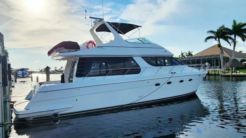 The Image of Carver Yachts 530 Voyager Pilothouse 1999 - 0