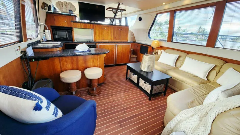 Slide: The Image of Carver Yachts 530 Voyager Pilothouse 1999 - 11