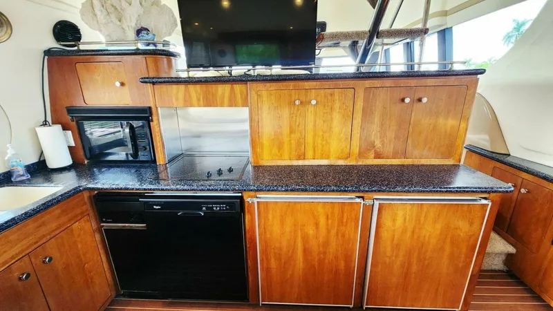 Slide: The Image of Carver Yachts 530 Voyager Pilothouse 1999 - 16