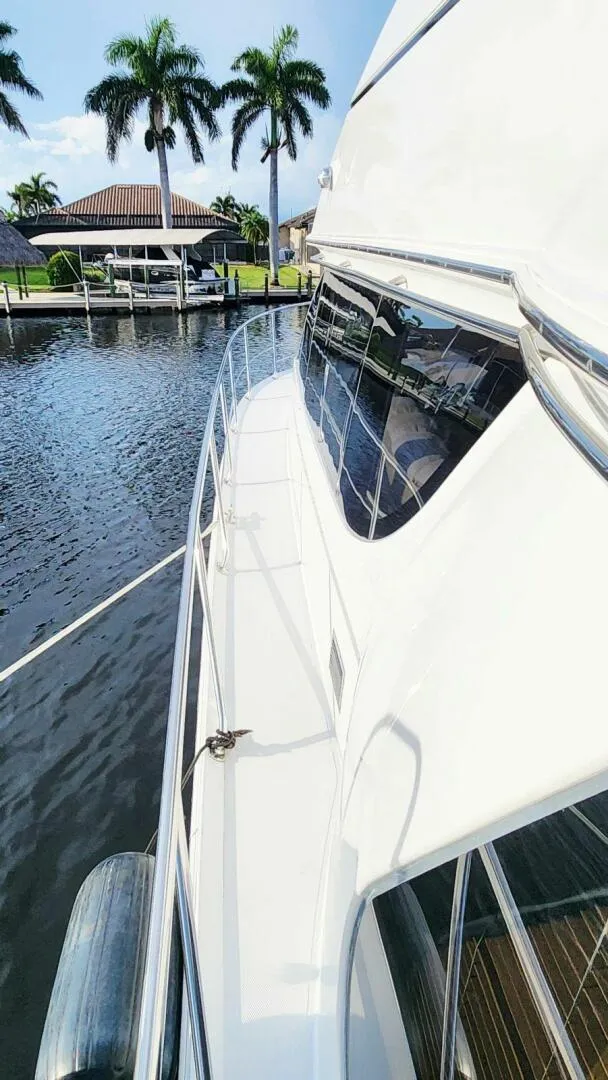 Slide: The Image of Carver Yachts 530 Voyager Pilothouse 1999 - 7