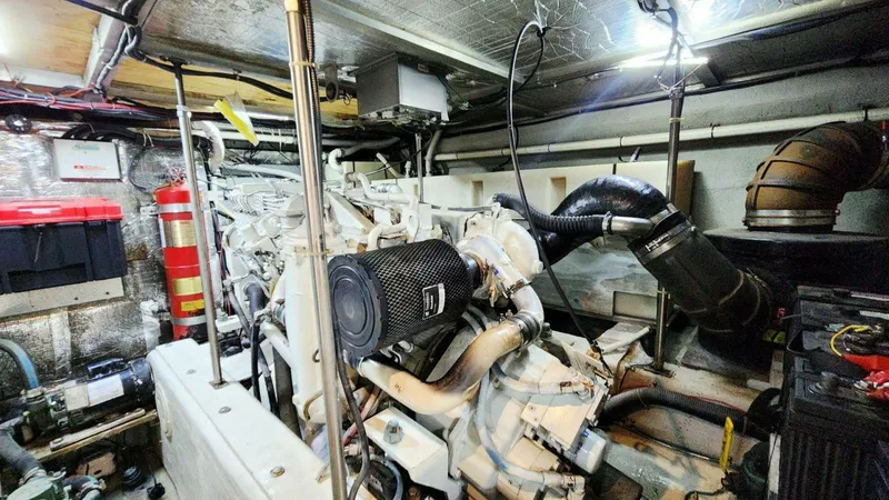 Slide: The Image of Carver Yachts 530 Voyager Pilothouse 1999 - 71